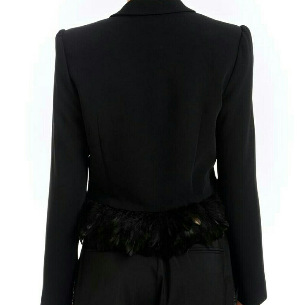Cinq á Sept Super Unique Fashionable Black Blazer - Picture 3 of 6